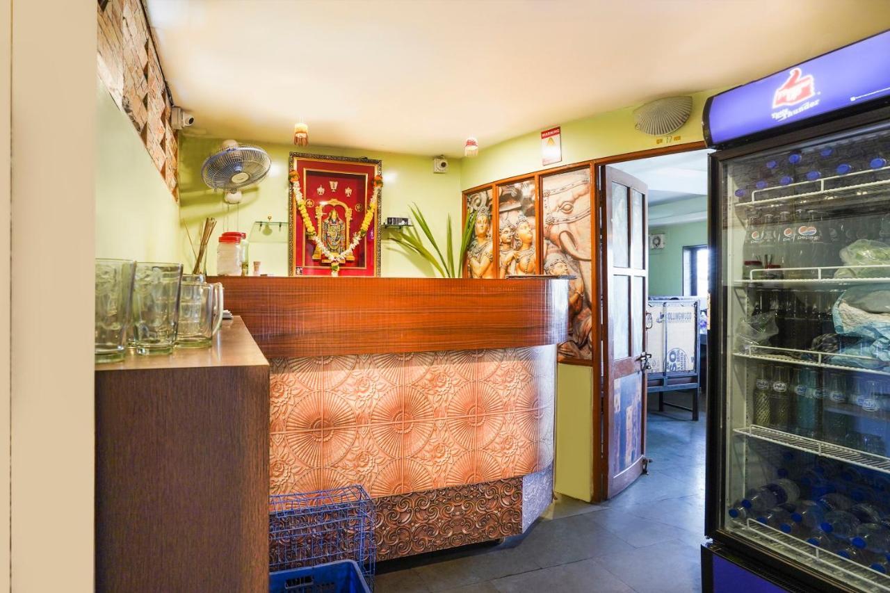 פונה Oyo Flagship 68474 Hotel Viraj מראה חיצוני תמונה